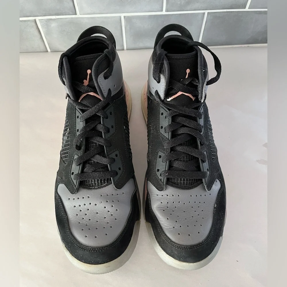 Jordan nike mars